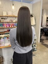 シェル 津山の手店(shel)&nbsp;暗髪オリーブカラー艶髪ロング