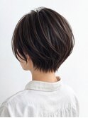春カラー◎ショートレイヤー×ショートボブで大人可愛い