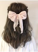グレーカラー　ガーリーハーフアップ