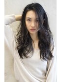 「THE C 海老名」大人女性かきあげ前髪のロングヘア 小顔カット