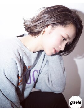 ジゼル(gisele) 切りっぱボブ×ハイライト