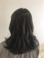 ネオリーブエム(Neolive em;) 透け感グレーカラー