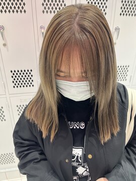 ロンドルーチェ 心斎橋(Lond luce) ダークアッシュ/ミディアムレイヤーカット［髪質改善/縮毛矯正］