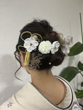 美容室 カノン(Kanon) 成人式なお団子ヘアー