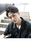 刈り上げショートアップバング