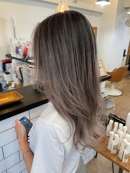 ソルヘアー(Sol.hair)の写真/《ケアブリーチ》計算された調合で色落ちまで楽しめる髪質改善カラー【京阪守口市駅】