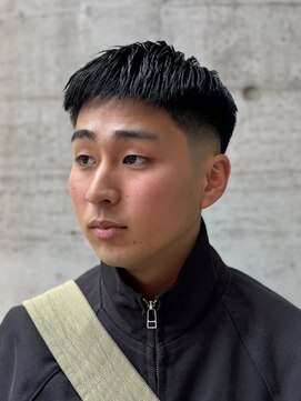 グラッシー(GLASSY) スペインカール/スパイキーショート/フェザーパーマ/フェード