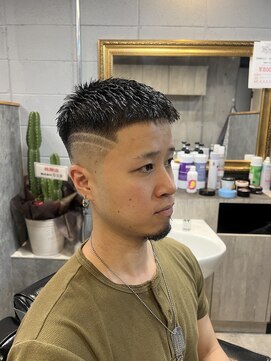 フォーカットクラブ(FOR CUT CLUB) 海外風クロップ