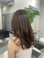 クロ(Chro)&nbsp;Olive grey color × Layercut