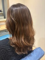 シェノン 赤羽店(CHAINON)&nbsp;デジタルパーマコテ巻き風スタイルミセス白髪ぼかしハイライト