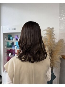 ソル(sol.) 【 Ami 】ほんのり暖色ブラウン