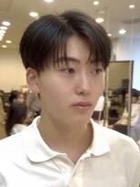 ノラキチジョウジ(NORA KICHIJOJI)&nbsp;韓国マッシュツーブロック刈り上げセンターパートダウンパーマ