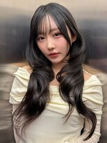サロウィン 新潟万代店(SALOWIN) ハッシュカット×グレーブラック フォワード巻き