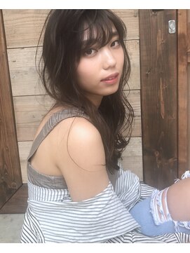 アミュレット バイ サファリ 西荻窪(AMULETTE BY SAFARI) ロング×透けバング×アッシュカラー