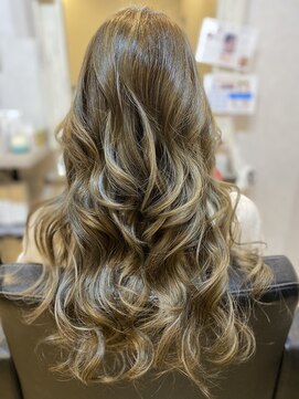 ライズ(RizE) 外国人風アッシュ系カラー