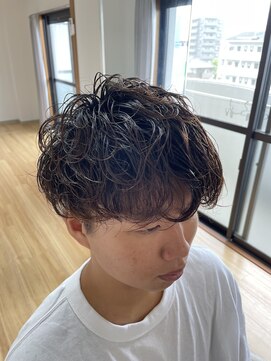 あのん 艶感シルエットパーマ