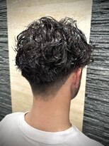 プレミアムバーバー 目黒店(PREMIUM BARBER produce by HIRO GINZA) 大人センターパート