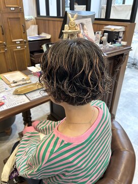 ハグヴィアン(HUG BIEN) ショート×パーマ