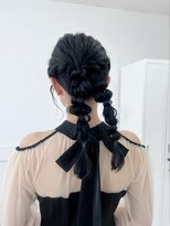 ネフ(NeF)&nbsp;【MAI】ツイン編み下ろしアレンジ