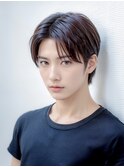 スーツ短髪ツーブロック束感モテる黒髪シークレットパーマ流行