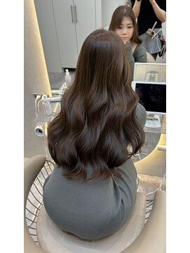 ハローバイシー 仙台(Hello by Sea) ヘーゼルブラウン×くびれヘア[韓国ヘア/グレージュ]髪質改善