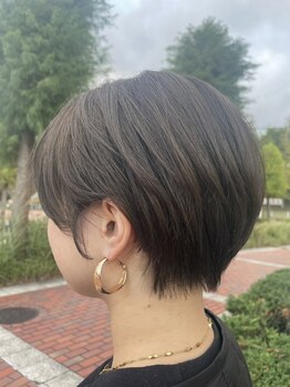 リエラ(liella)の写真/一人一人の髪質・クセ・毛量を見極めた再現性の高いカットで、ご自宅でのスタイリングが簡単に◎