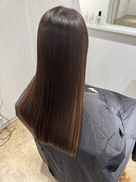 ミヨン 京都烏丸店(miyon) 【miyon】韓国レイヤーカット×暗髪カラー×髪質改善