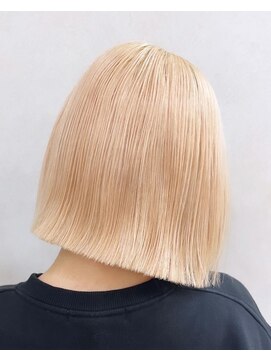 イル(iLu.) ブロンド/ブロンドベージュ/ブロンドカラー/ミルクティー
