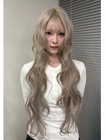 ワンズオゼ 渋谷(ONE's oze) ホワイトグレージュ/ケアブリーチ/ブリーチ3回