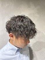 リュウギ(Ryugi)&nbsp;メンズパーマ