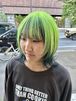 アロウズ(Arrows)&nbsp;ミントグリーン×ネイビーの個性派な推し活ウルフスタイル