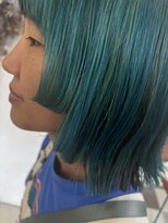 ジナルシナ(jinaluseana) ツートンでカラー履歴を使った派手カラー