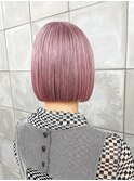 ピンクカラーボブ派手髪薄ピンクカラー春カラーミニボブ