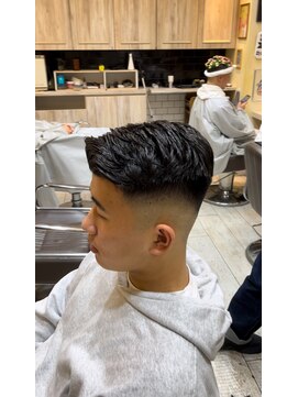 グルーマーズトウキョウ(GROOMER/S TOKYO) サイドパートスタイル　GROOMERSTOKYO 太田