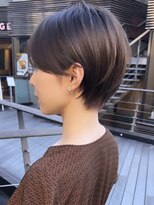 ラフ 立川(Laff)&nbsp;ショートヘアショートボブ白髪ぼかしハイライトカラーボブ