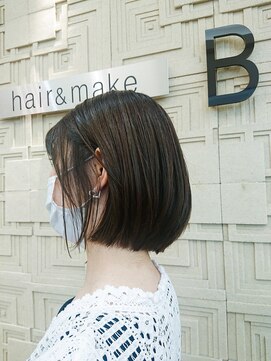 ヘアアンドメイク ビス イオンモール八幡東店(Bis!) 【Bis!八幡東】コンパクトボブ