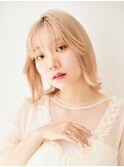 派手可愛いハイトーンボブ