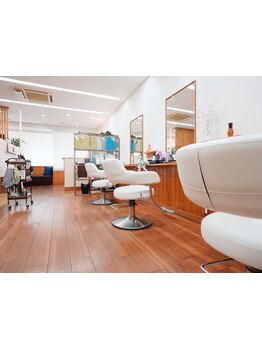 【大型が苦手な方にもおすすめ】プライベート空間で周りを気にせずリラックスしながらキレイをサポート◎