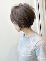 大人かわいいナチュラルショート耳かけ髪質改善カラー