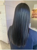 美髪ストレートで理想の艶髪
