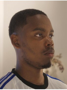 グラッシー(GLASSY) フェード/ツイストピンパーマ/スパイキーベリーショート：