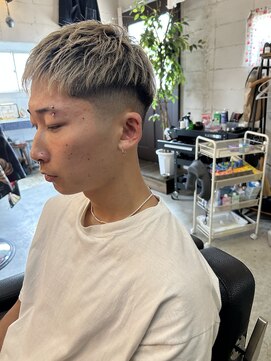 フッドウルフ(HOODWOLF) メンズショートスタイル【フェード】