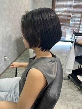 ヘアメイク リヴ(Hair Make Liv) short cut