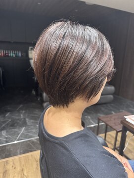 ハピネス クローバー 八木店(Happiness CLOVER) 大人の美しいグレイヘア脱白髪染め30代40代50代60代