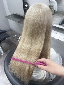 エミーバイモアムー(Emmie byMoremuu) 【MEI】ホワイトミルクティー