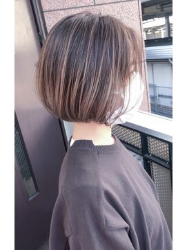 salon de MiLK 札幌大通店【サロン ド ミルク】 グラデーションベースに脱白髪染めハイライト