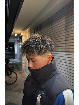 タイドヘア 茨木店(TIDE HAIR) ツイストパーマ　金メッシュ