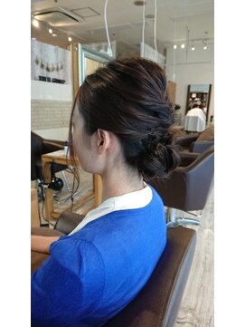ウィービーパセリ atre川越店(WE BE PARSLEY) ヘアアレンジ♪【担当 木村沙織】