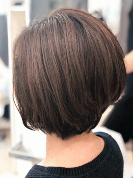 グランシュ 青葉台店(GranCieux) ふんわり上品ショートボブ