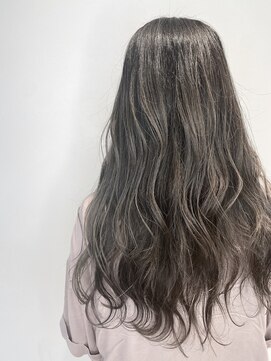 アース コアフュールボーテ ふじみ野店(EARTH coiffure beaute) ハイライトグレージュカラー